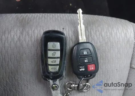 2014 Toyota Corolla Le из США, поврежденный, VIN 2T1BURHE1EC034849